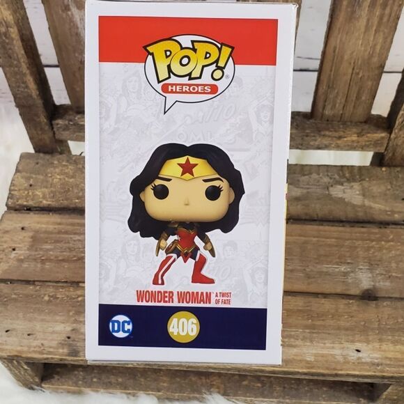 Funko Pop! Wonder Woman 80th Anniversary A Twist Of Fate Pop! - Picture 2 of 4